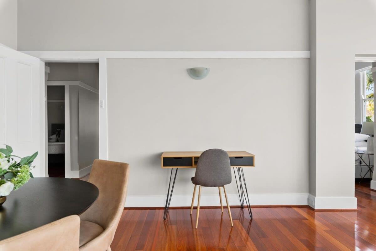 Huge Harbour View Apartment In Historic Home 悉尼 外观 照片
