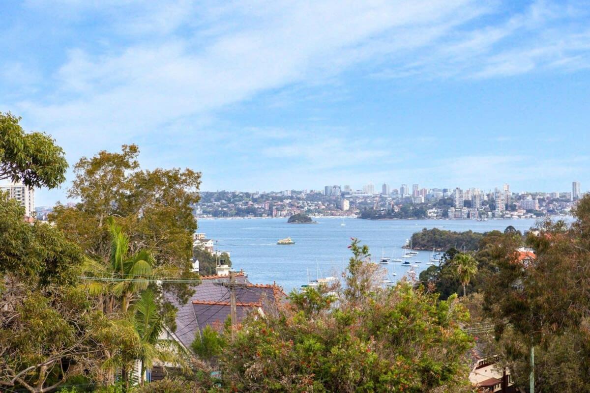 Huge Harbour View Apartment In Historic Home 悉尼 外观 照片